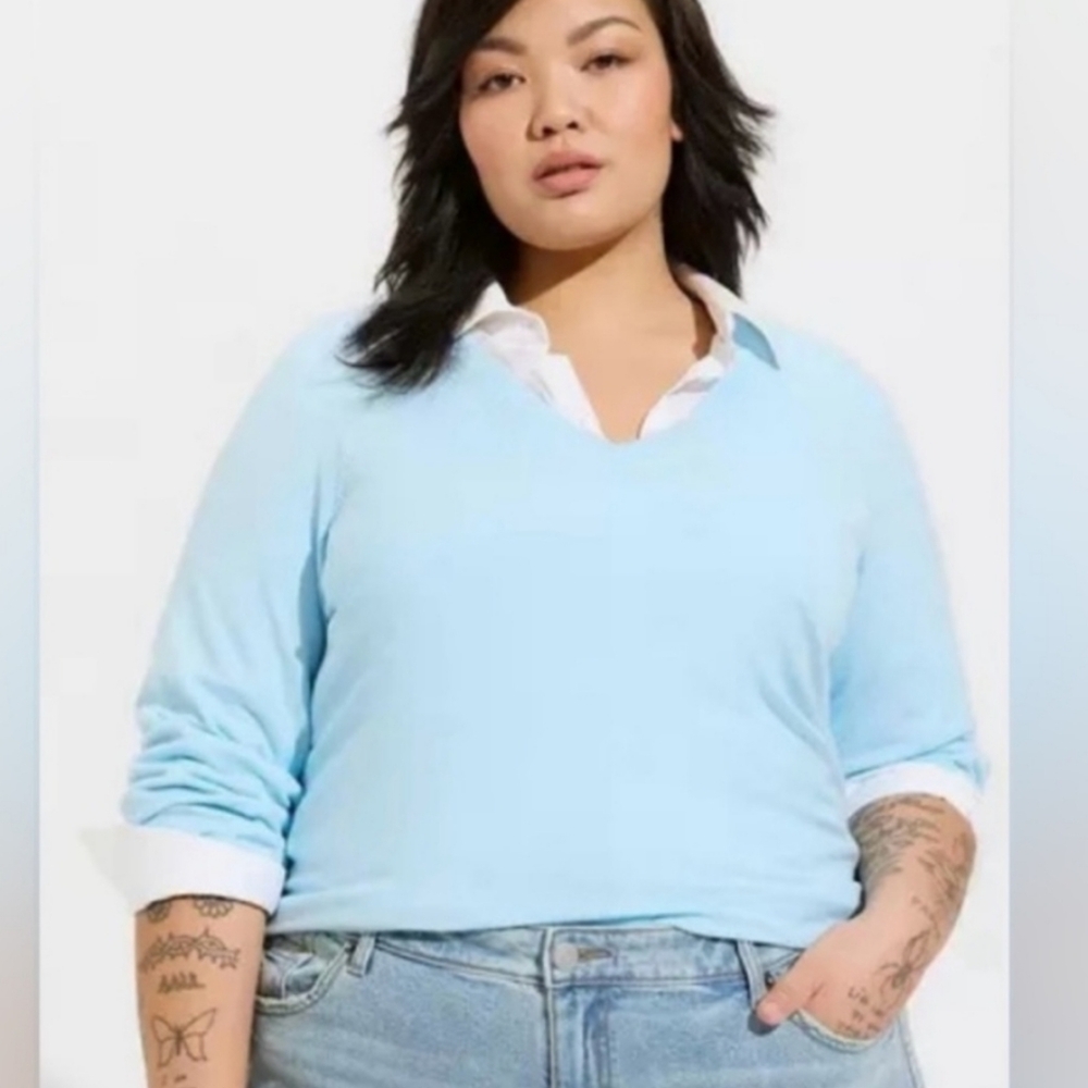 NWT | Torrid Size 3 | Everyday Soft V-Neck Raglan Sleeve Sweater